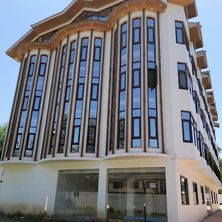 Hotel Zoon Dabb Srinagar Airport Kashmir 외부 사진