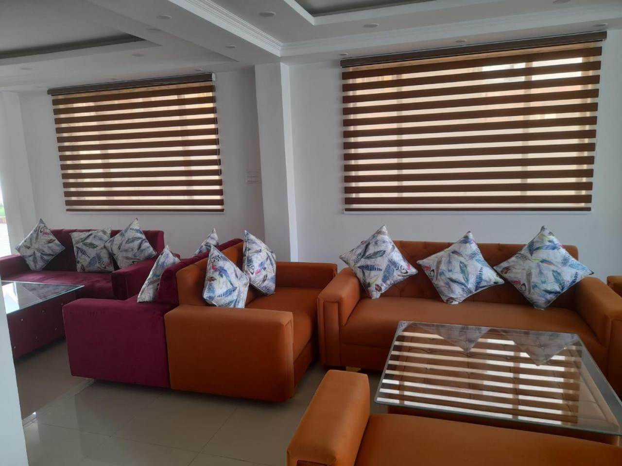 Hotel Zoon Dabb Srinagar Airport Kashmir 외부 사진