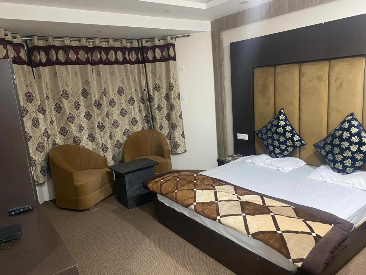Hotel Zoon Dabb Srinagar Airport Kashmir 외부 사진