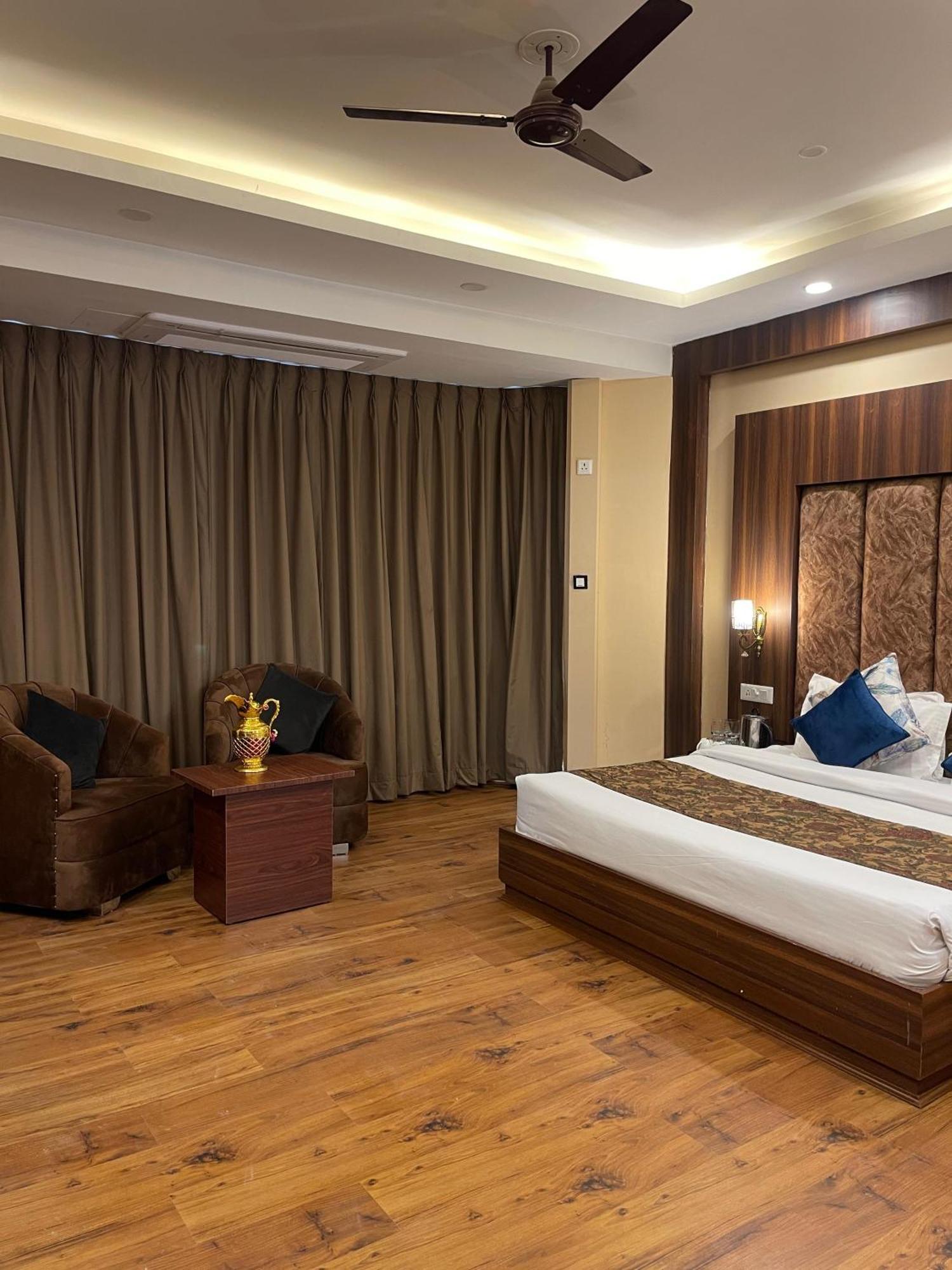 Hotel Zoon Dabb Srinagar Airport Kashmir 외부 사진