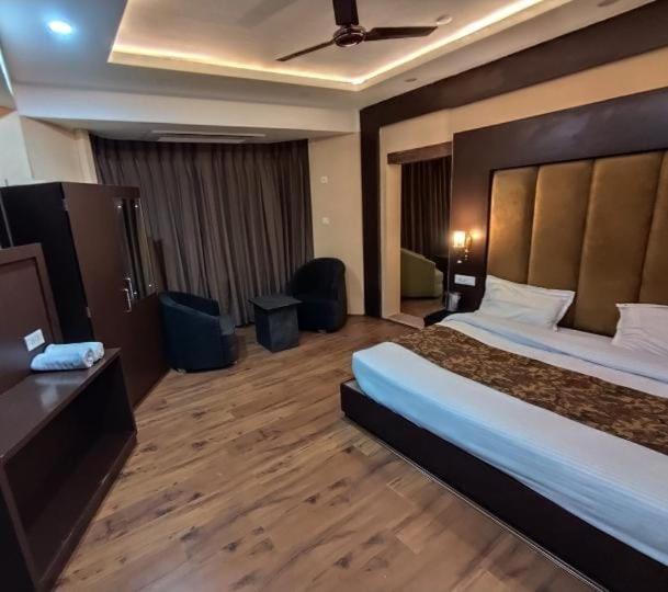 Hotel Zoon Dabb Srinagar Airport Kashmir 외부 사진