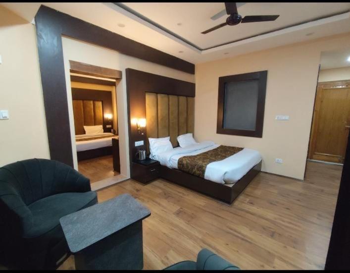 Hotel Zoon Dabb Srinagar Airport Kashmir 외부 사진